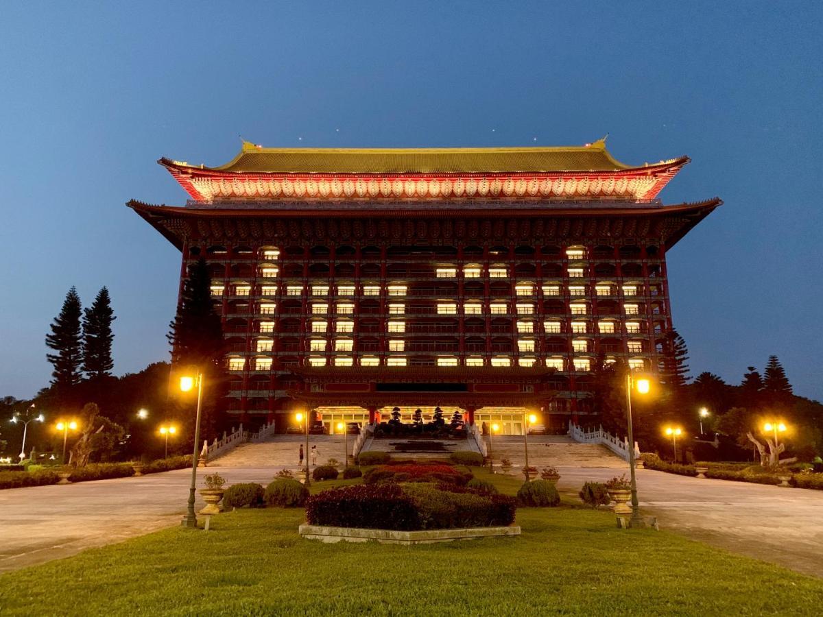 The Grand Hotel Ταϊπέι Εξωτερικό φωτογραφία The Grand Hotel, Taipei