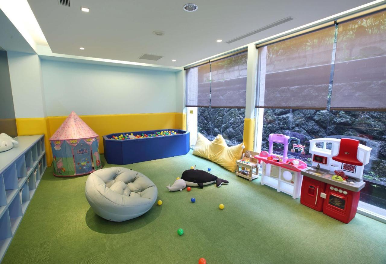 The Grand Hotel Ταϊπέι Εξωτερικό φωτογραφία The Children's Room