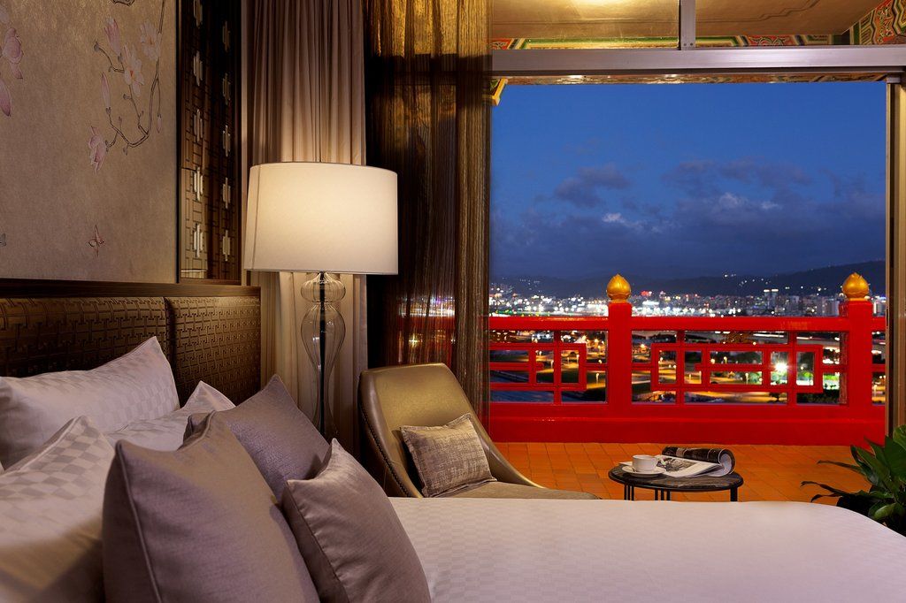 The Grand Hotel Ταϊπέι Εξωτερικό φωτογραφία A room at the hotel